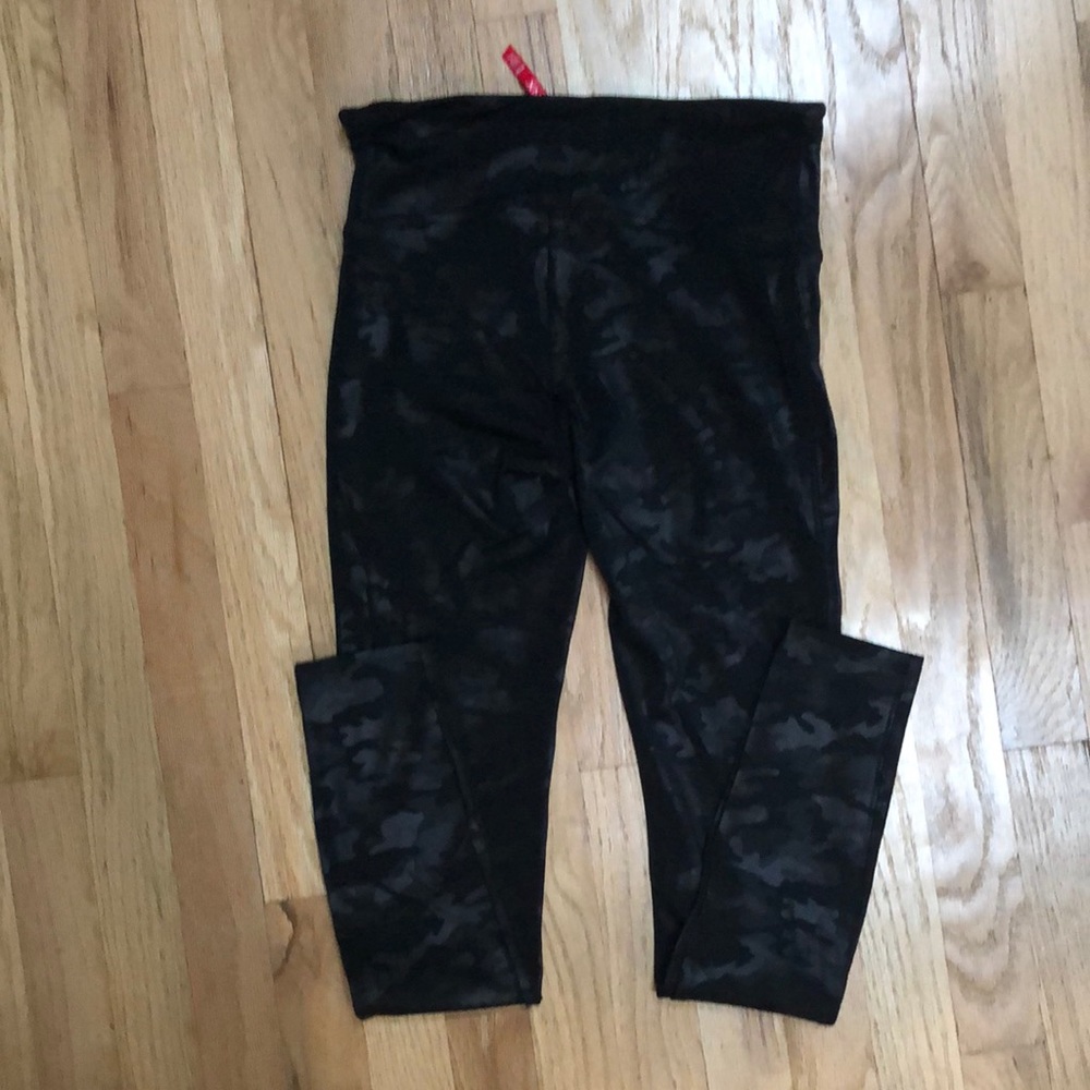 Black camo spanx